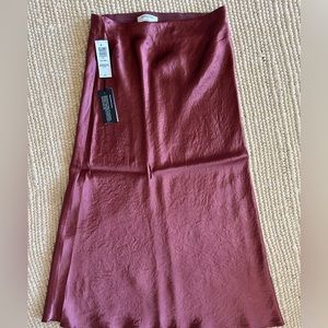 Aritzia Babaton Slip Midi size 2 new with tags